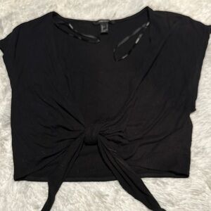 Forever 21 Black Tie-Front Crop Top